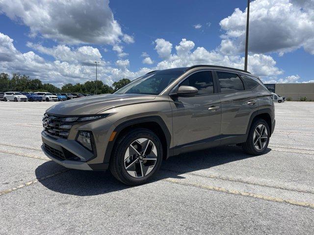new 2025 Hyundai TUCSON Hybrid car, priced at $36,040