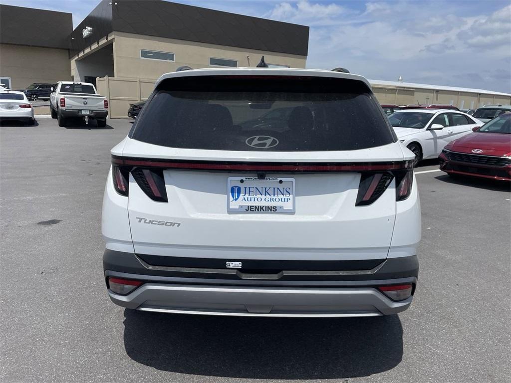 new 2025 Hyundai Tucson car, priced at $32,670