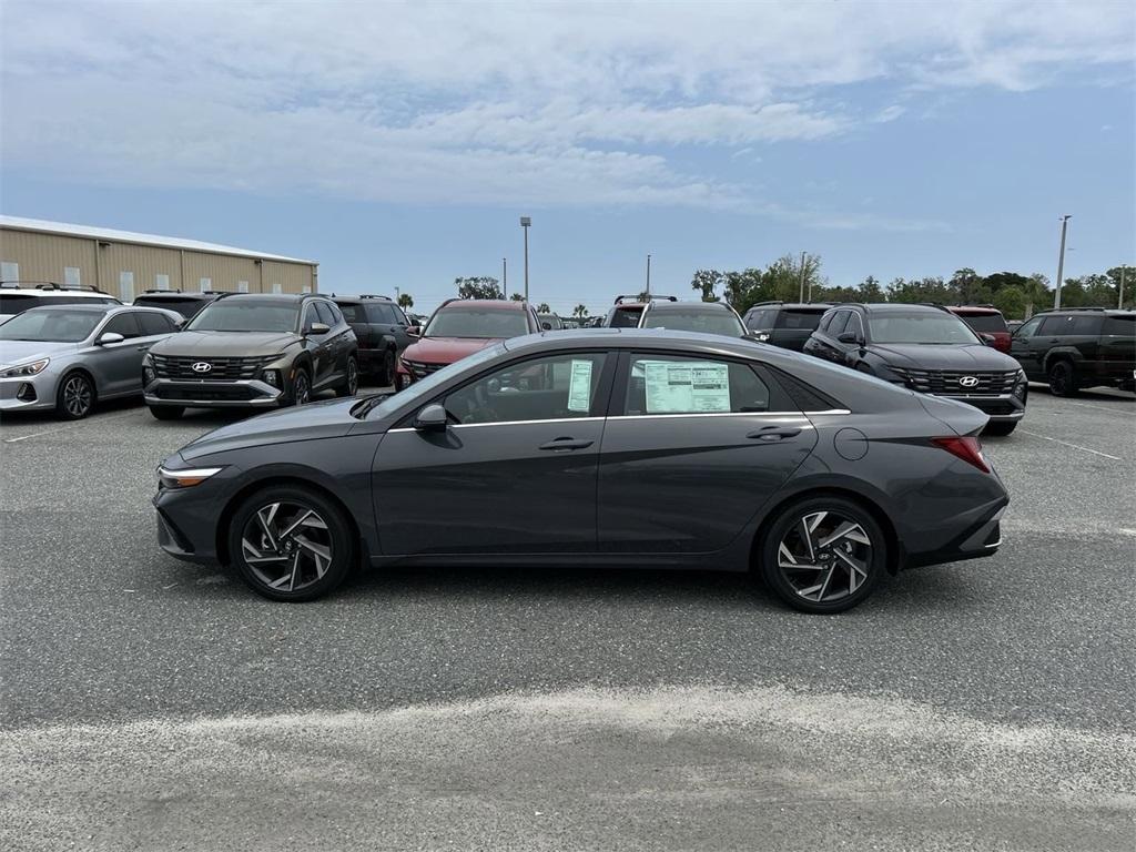 new 2025 Hyundai Elantra car, priced at $26,329