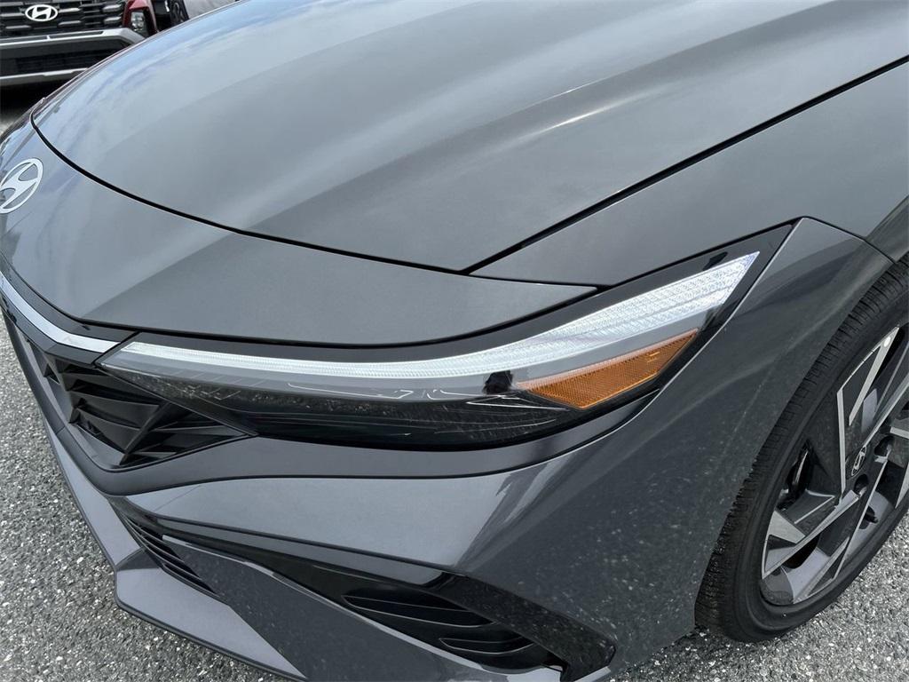 new 2025 Hyundai Elantra car, priced at $26,329