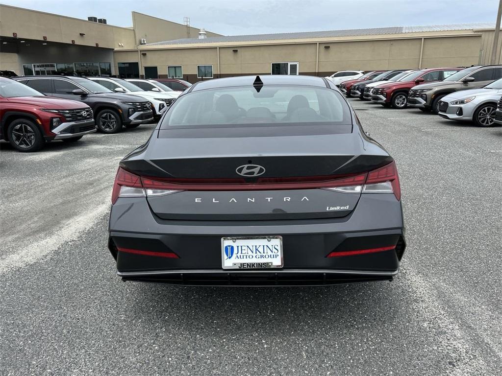 new 2025 Hyundai Elantra car, priced at $26,329