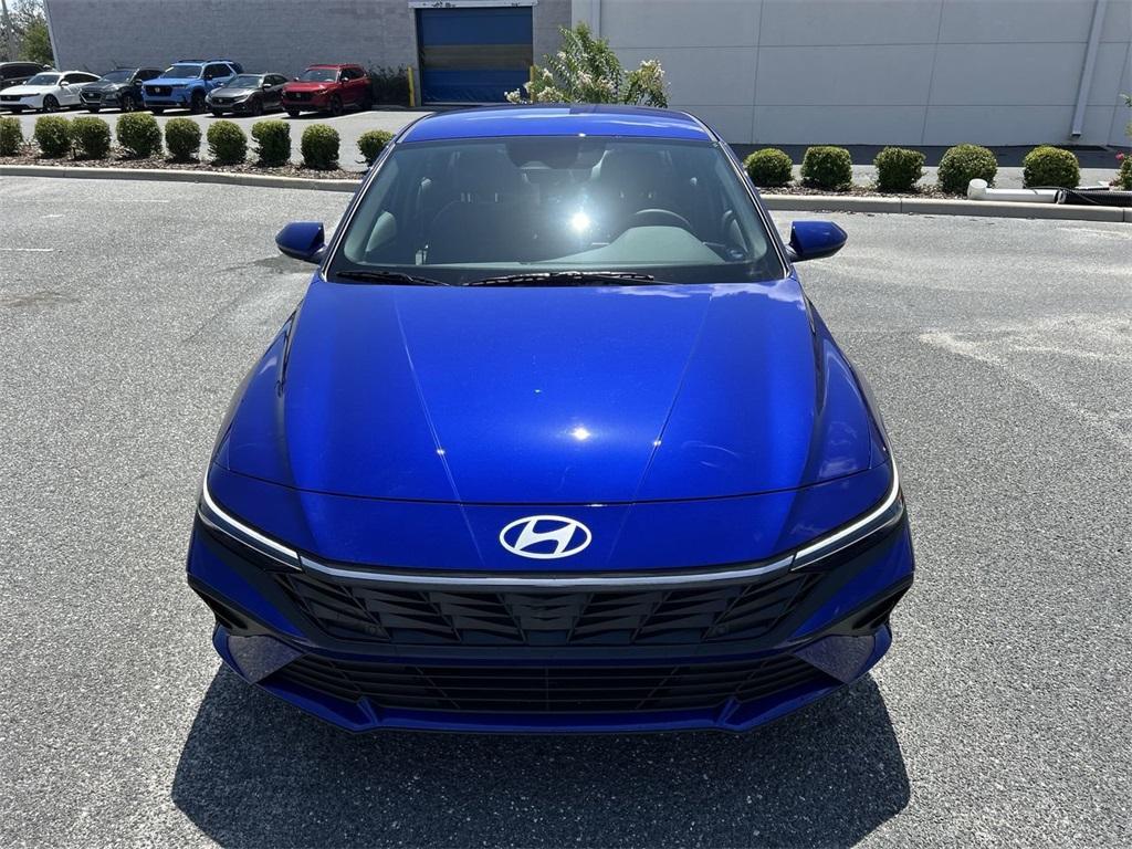 new 2025 Hyundai Elantra car, priced at $21,854