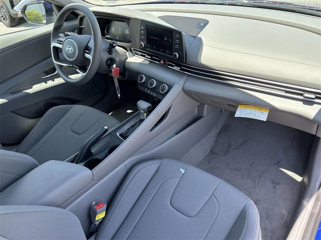 new 2025 Hyundai Elantra car, priced at $21,854