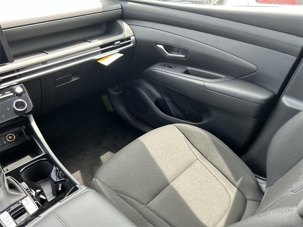 new 2025 Hyundai Tucson car, priced at $30,502