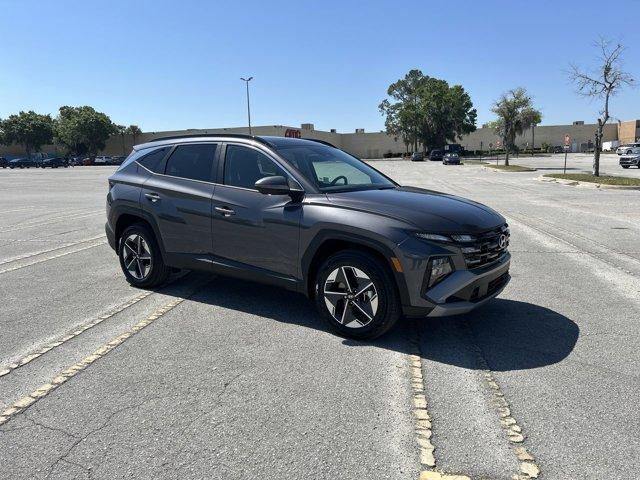 new 2025 Hyundai TUCSON Hybrid car, priced at $36,360