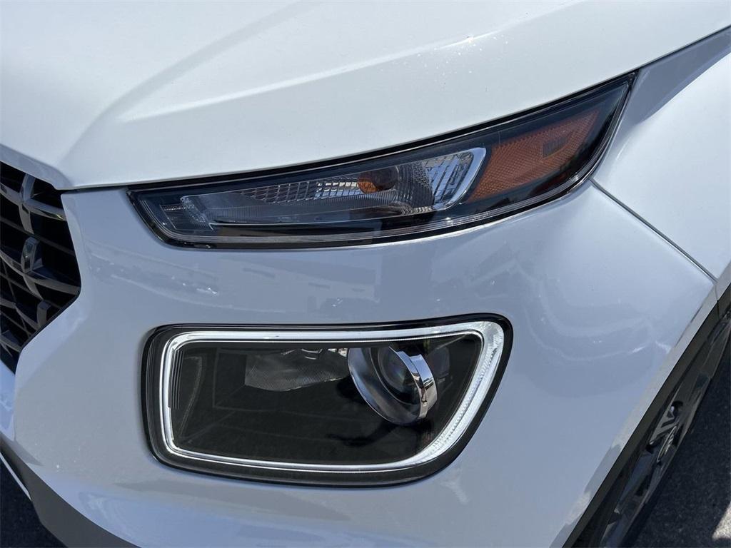 new 2025 Hyundai Venue car, priced at $24,222