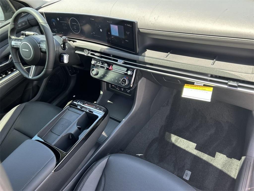new 2025 Hyundai TUCSON Hybrid car, priced at $41,134