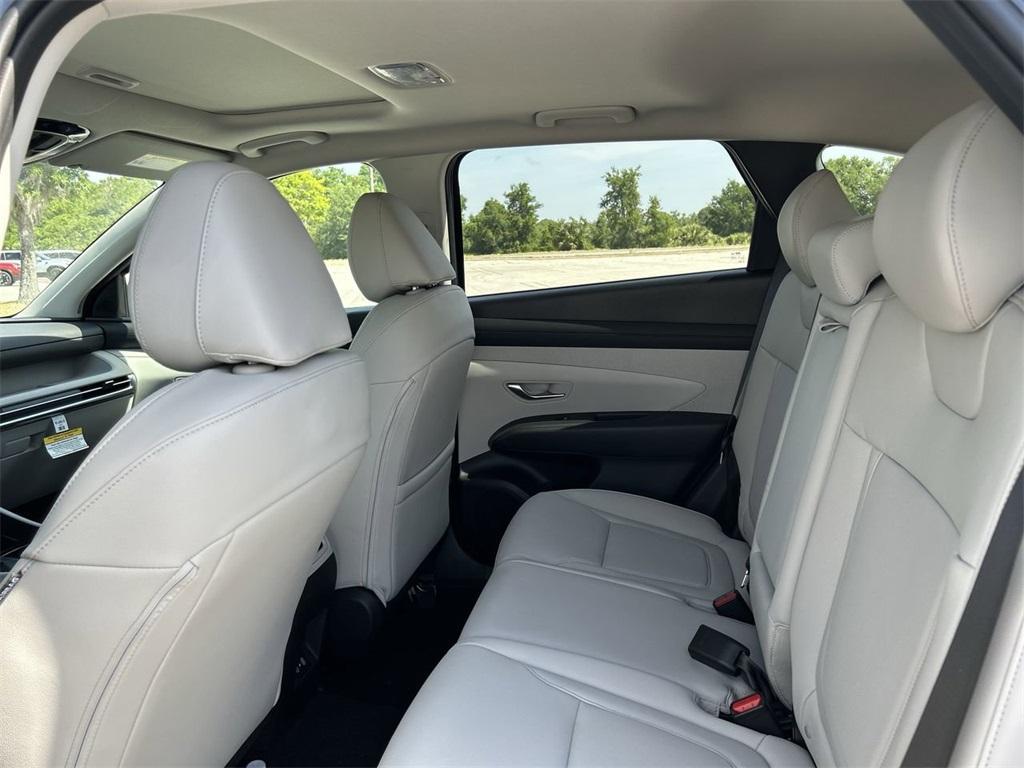 new 2025 Hyundai Tucson car, priced at $32,300
