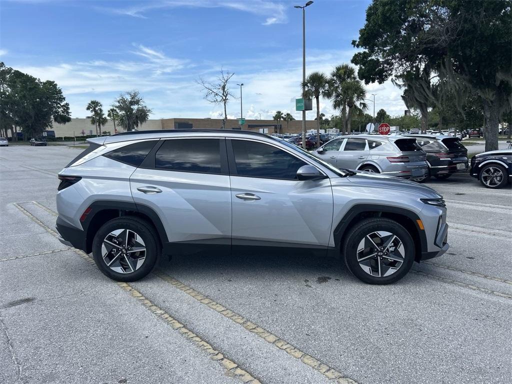 new 2025 Hyundai TUCSON Hybrid car, priced at $36,368