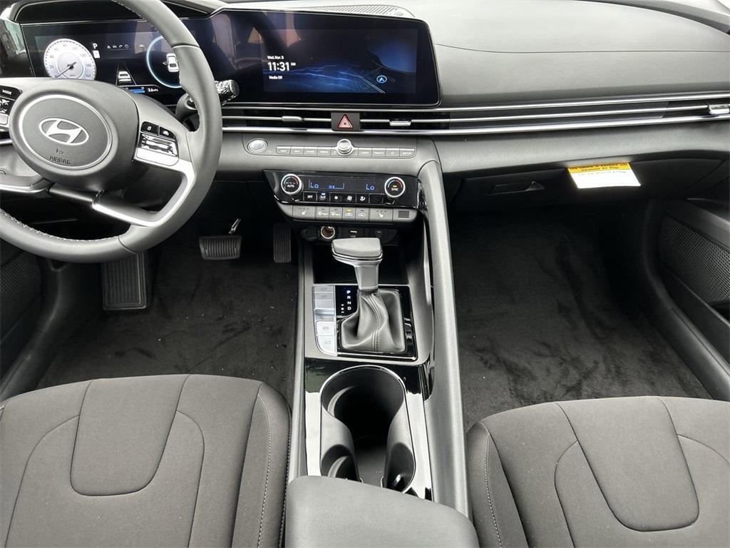 new 2025 Hyundai Elantra car, priced at $25,904