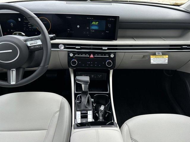 new 2025 Hyundai Tucson car, priced at $32,300
