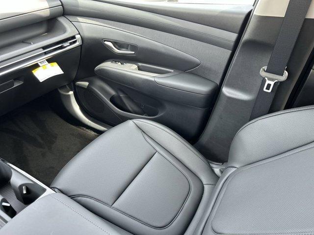 new 2025 Hyundai TUCSON Hybrid car, priced at $35,928