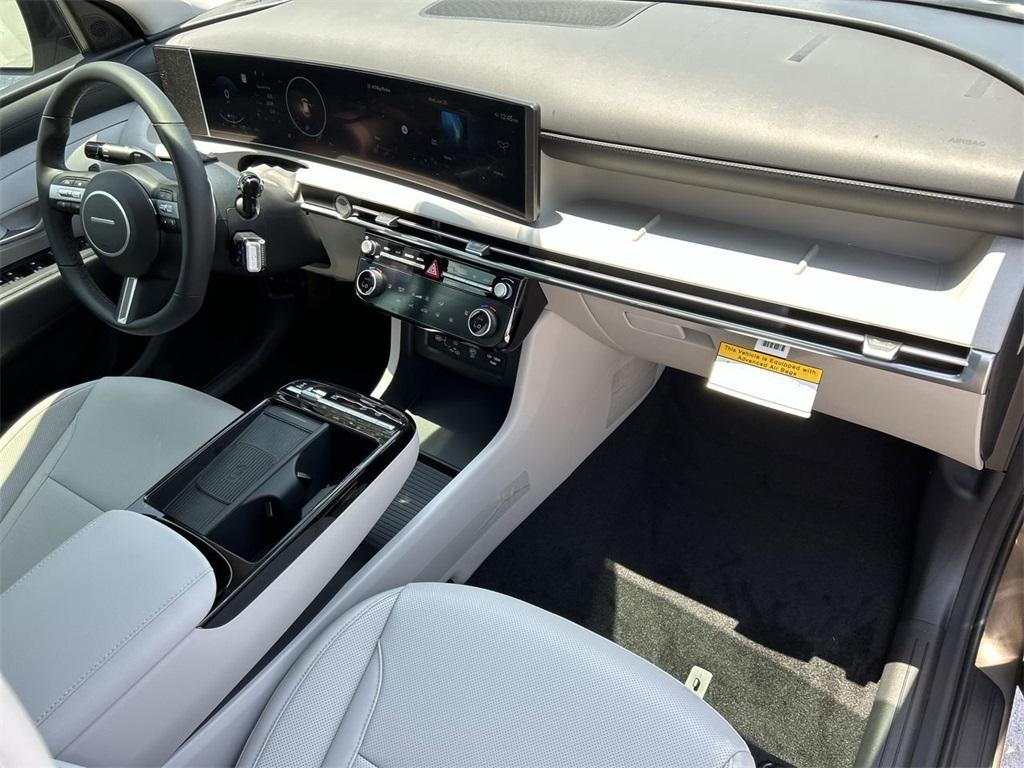 used 2025 Hyundai TUCSON Hybrid car, priced at $33,975