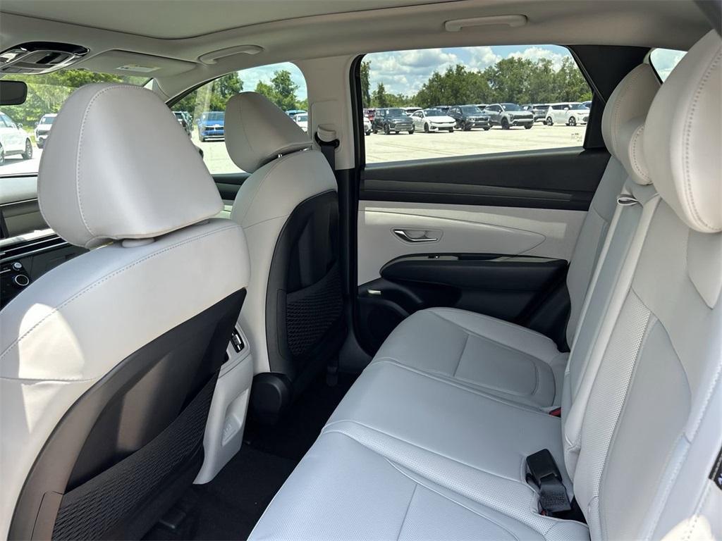 used 2025 Hyundai TUCSON Hybrid car, priced at $33,975