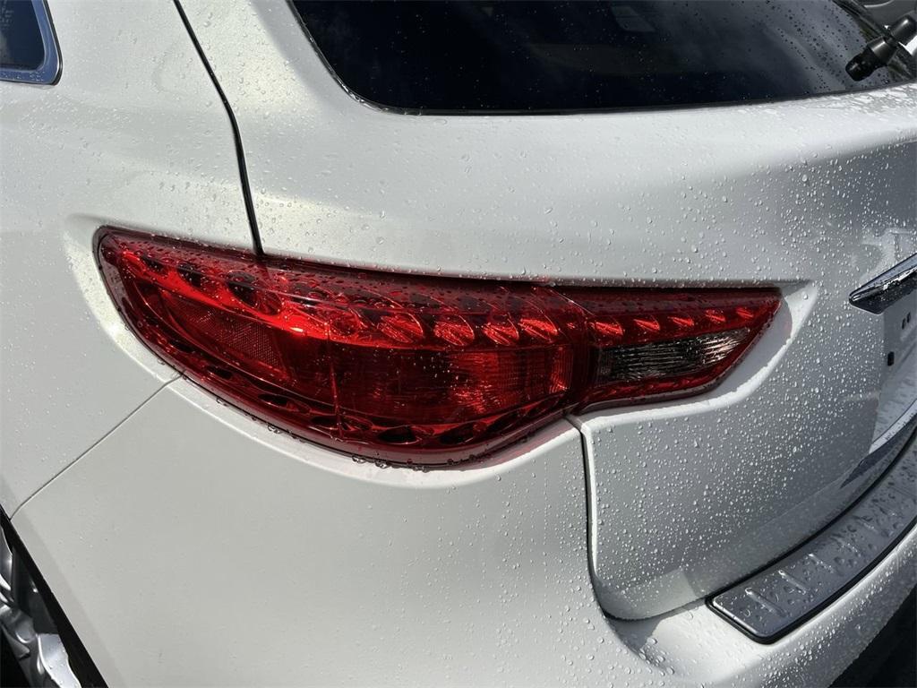 used 2016 INFINITI QX70 car, priced at $16,799
