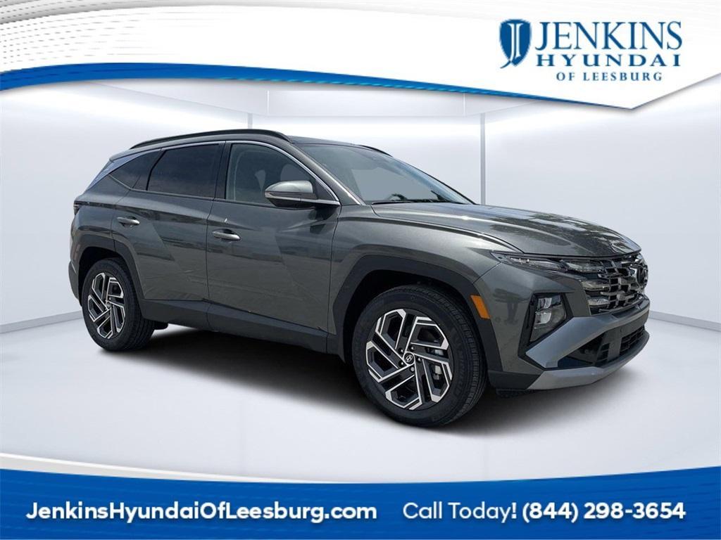 new 2025 Hyundai TUCSON Hybrid car, priced at $40,945