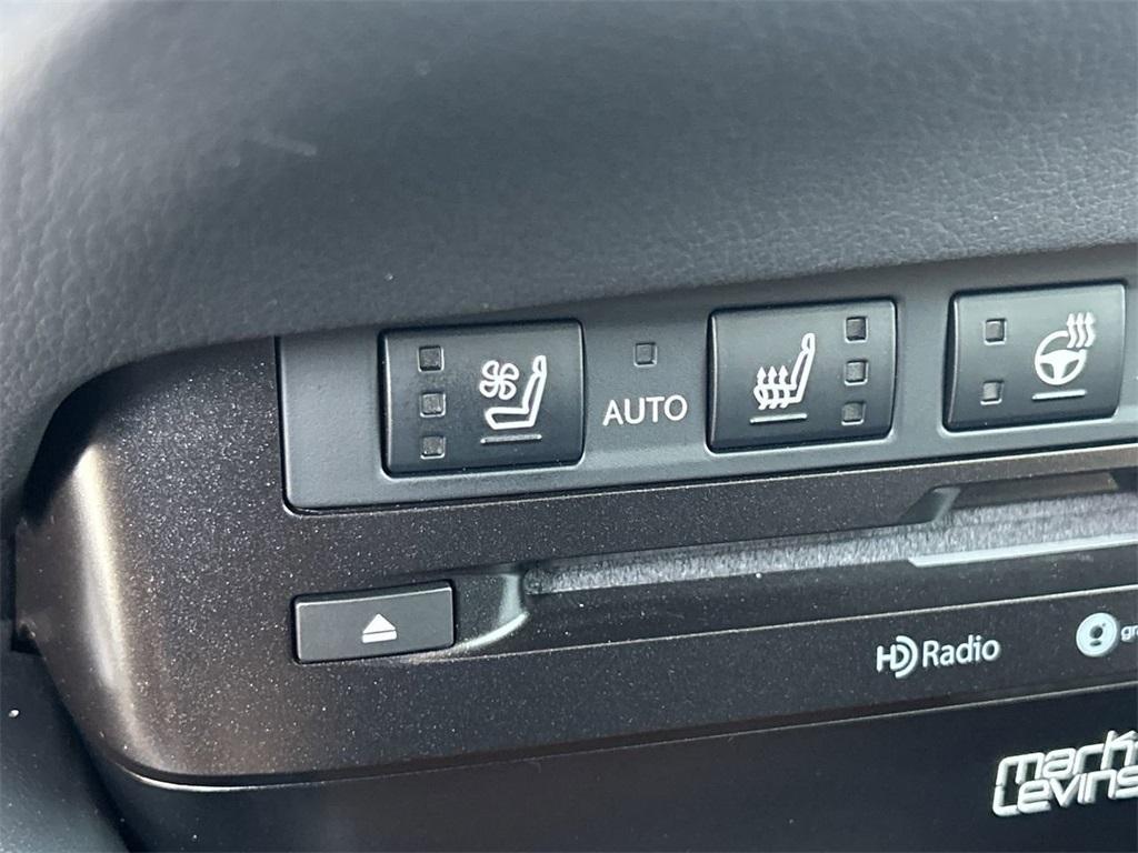 used 2022 Lexus ES 350 car, priced at $38,250