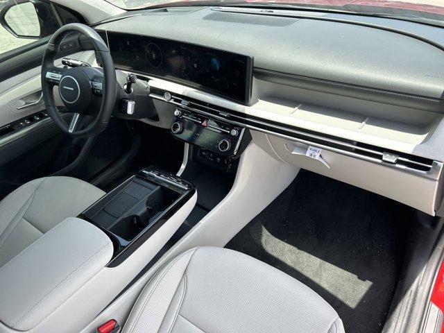new 2025 Hyundai Tucson car, priced at $37,854