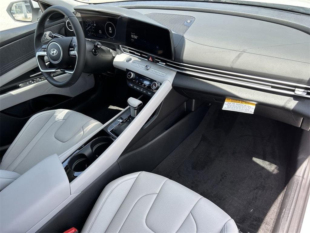 new 2025 Hyundai ELANTRA HEV car, priced at $28,755