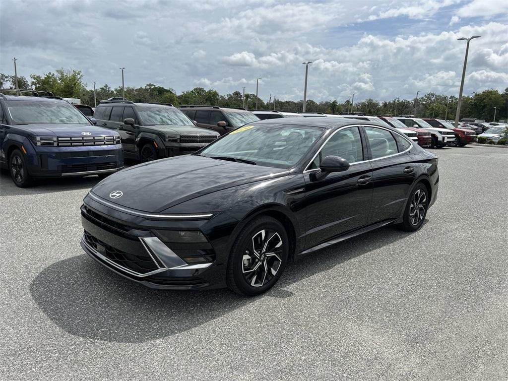 new 2024 Hyundai Sonata car, priced at $25,792