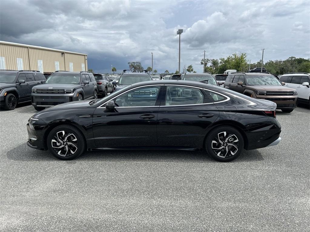 new 2024 Hyundai Sonata car, priced at $25,792
