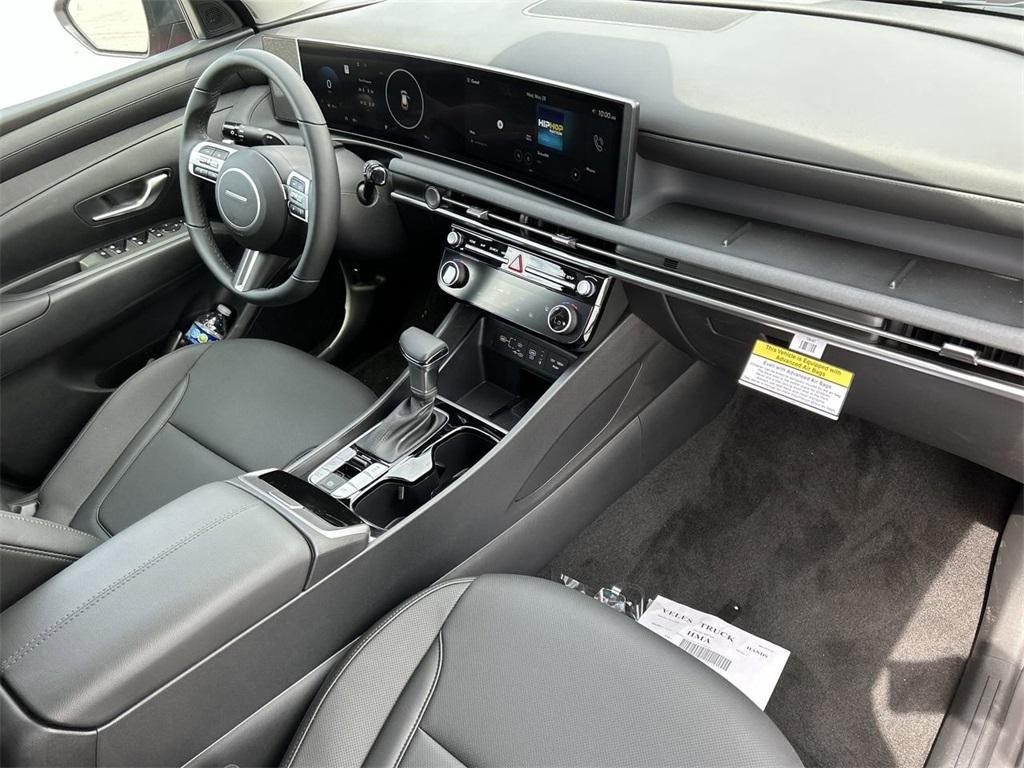 new 2025 Hyundai Tucson car, priced at $32,845