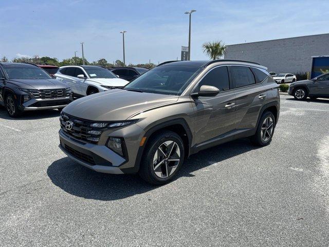 new 2025 Hyundai TUCSON Hybrid car, priced at $36,181