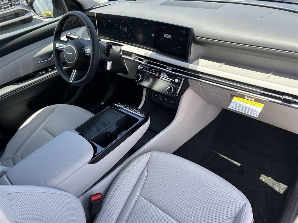 new 2025 Hyundai TUCSON Hybrid car, priced at $40,760