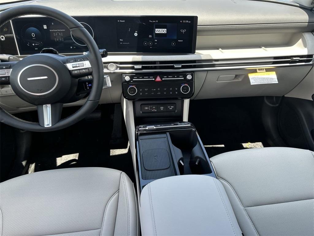 new 2025 Hyundai TUCSON Hybrid car, priced at $40,760