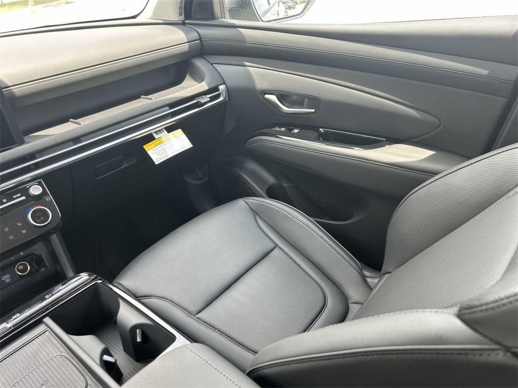 new 2025 Hyundai TUCSON Hybrid car, priced at $38,819