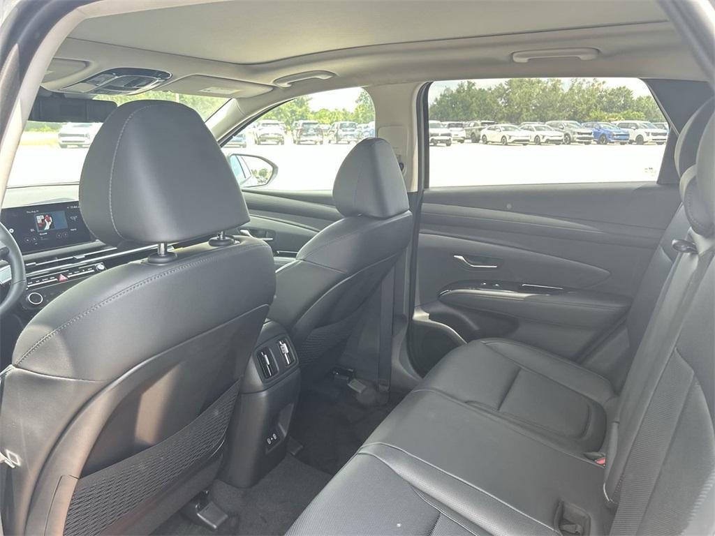 new 2025 Hyundai TUCSON Hybrid car, priced at $38,819