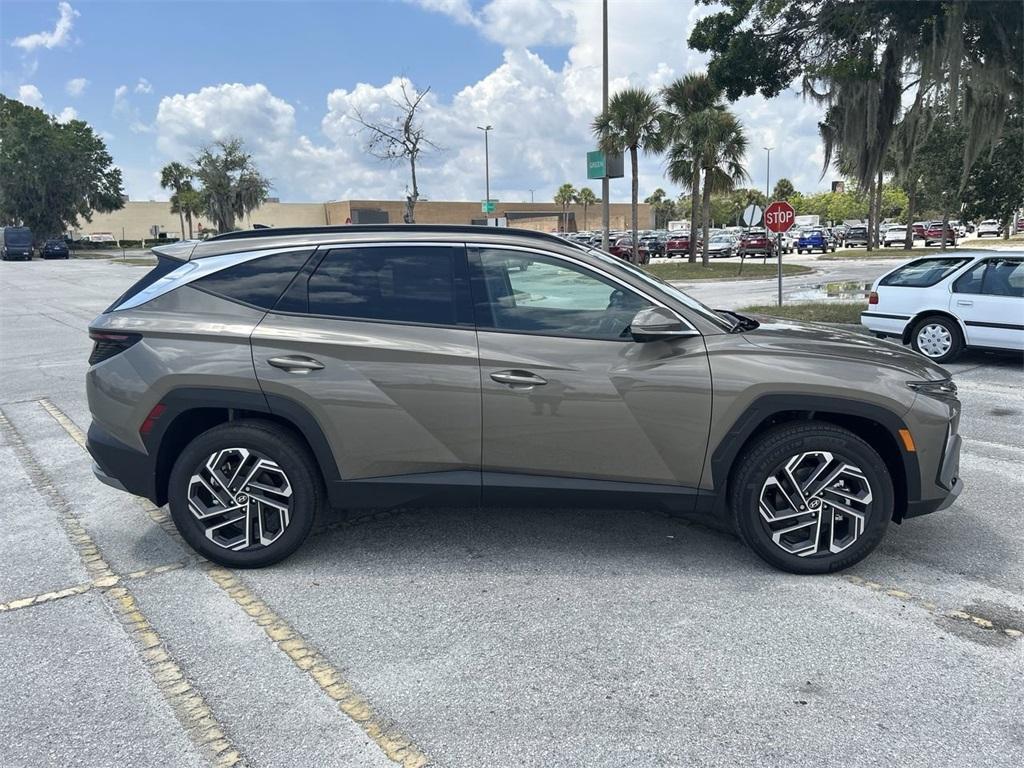 new 2025 Hyundai TUCSON Hybrid car, priced at $38,819