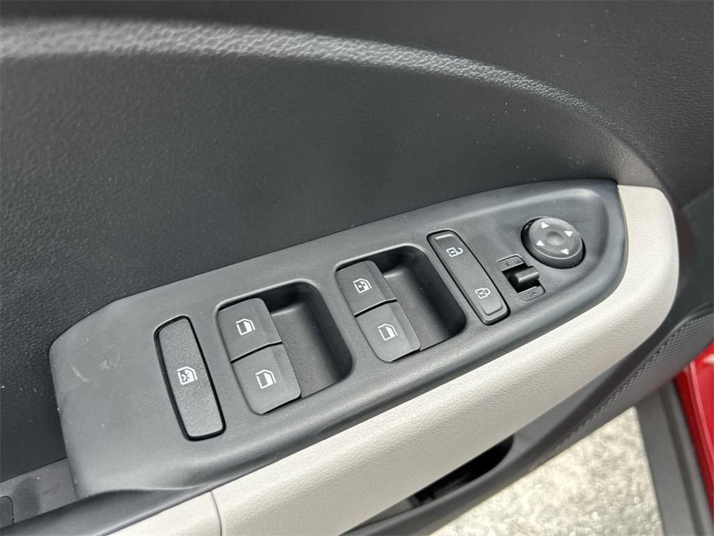 new 2025 Hyundai Venue car, priced at $23,090