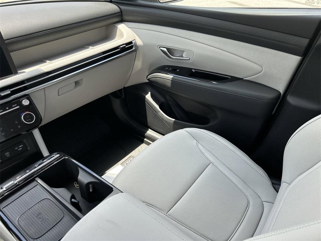 new 2025 Hyundai Tucson car, priced at $39,013