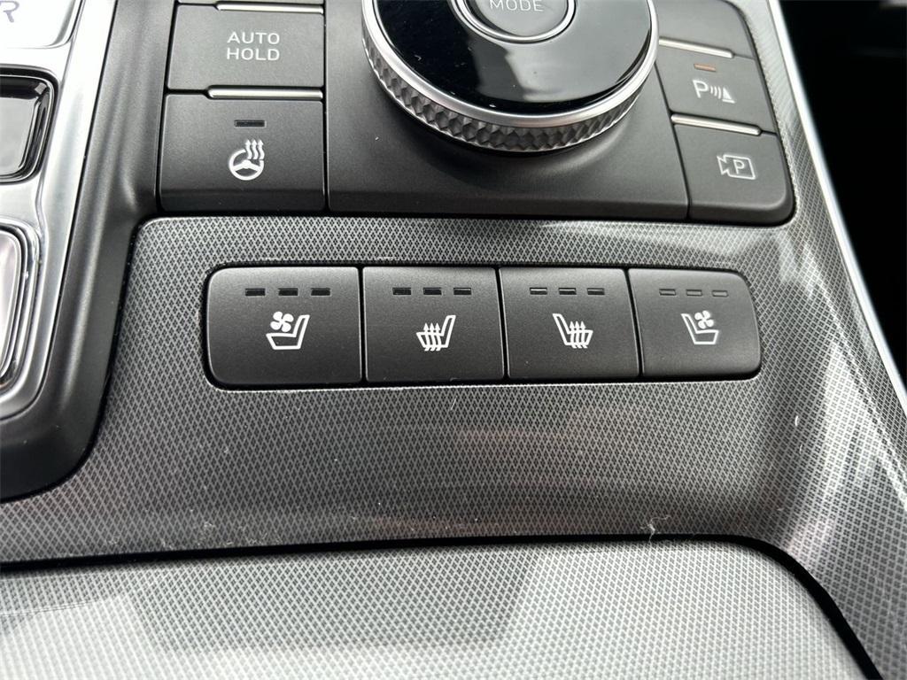 used 2023 Hyundai Santa Fe car, priced at $31,250