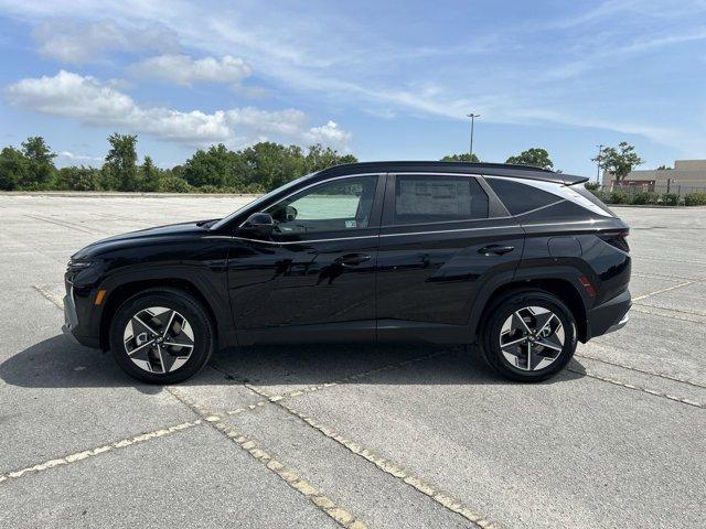 new 2025 Hyundai TUCSON Hybrid car, priced at $36,152