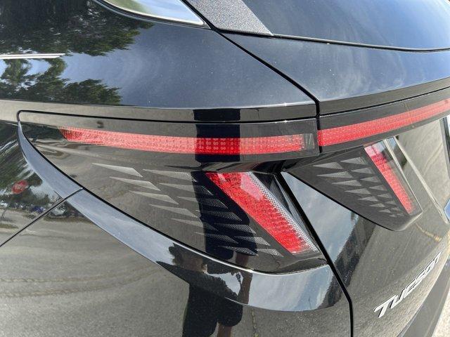 new 2025 Hyundai TUCSON Hybrid car, priced at $36,152