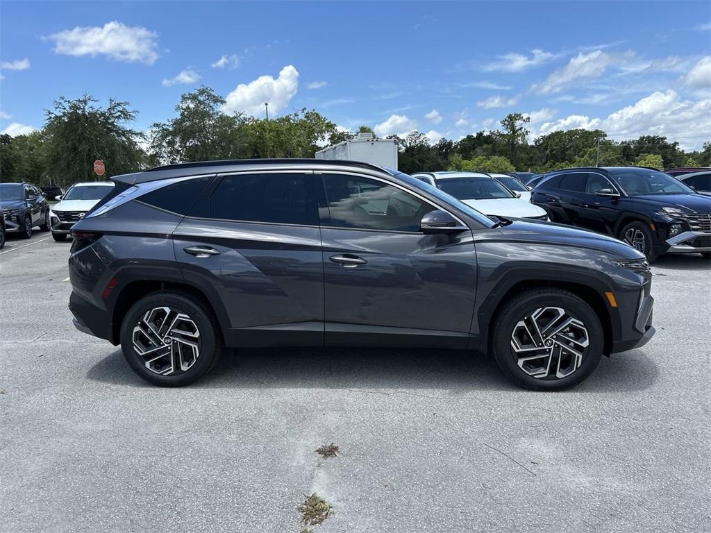 new 2025 Hyundai TUCSON Hybrid car, priced at $40,760