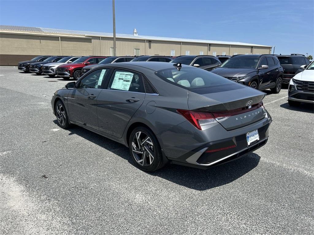 new 2025 Hyundai ELANTRA HEV car, priced at $29,020