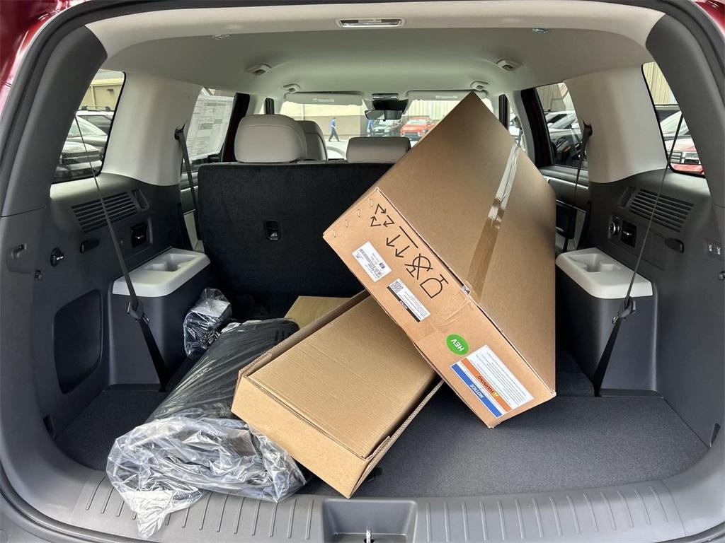 new 2026 Hyundai SANTA FE HEV car, priced at $38,295