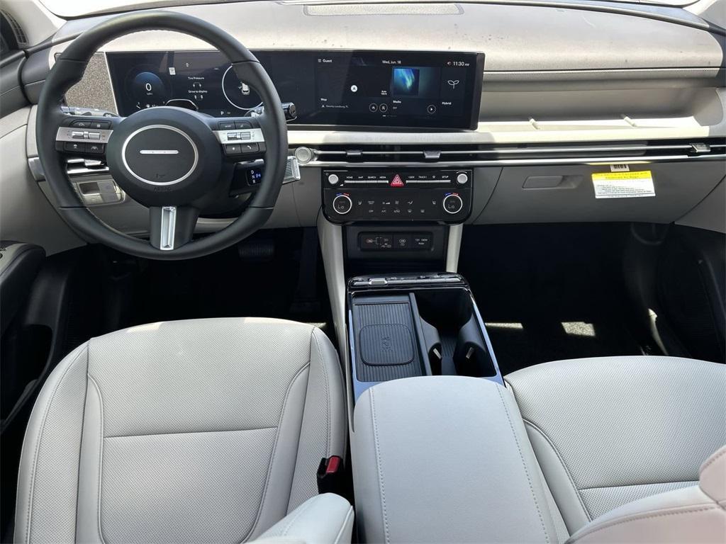 new 2025 Hyundai TUCSON Hybrid car, priced at $36,368