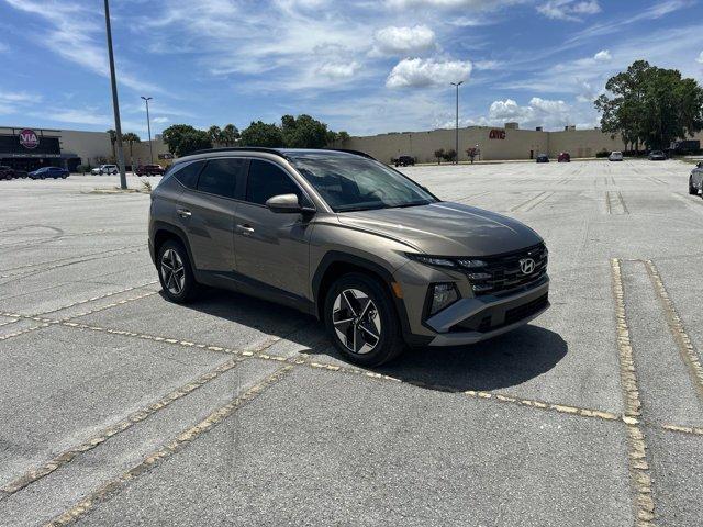new 2025 Hyundai TUCSON Hybrid car, priced at $36,368