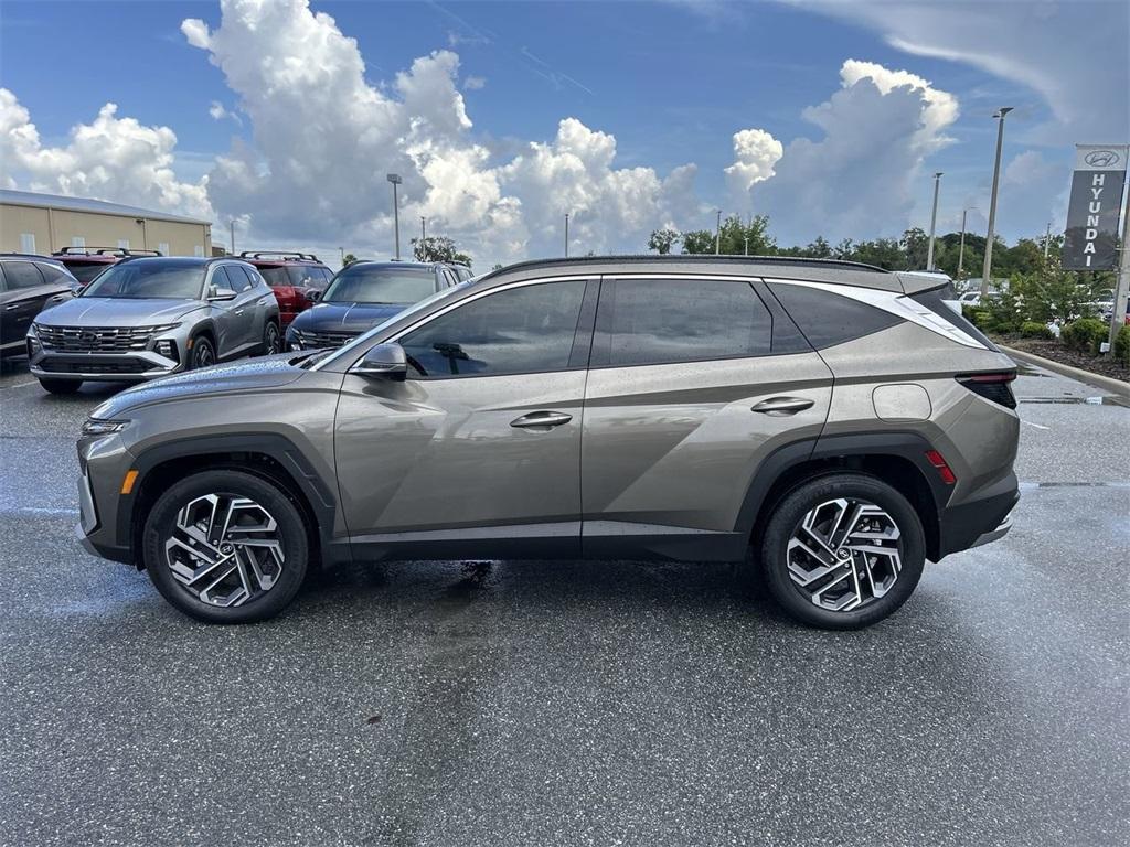 new 2025 Hyundai TUCSON Hybrid car, priced at $40,760