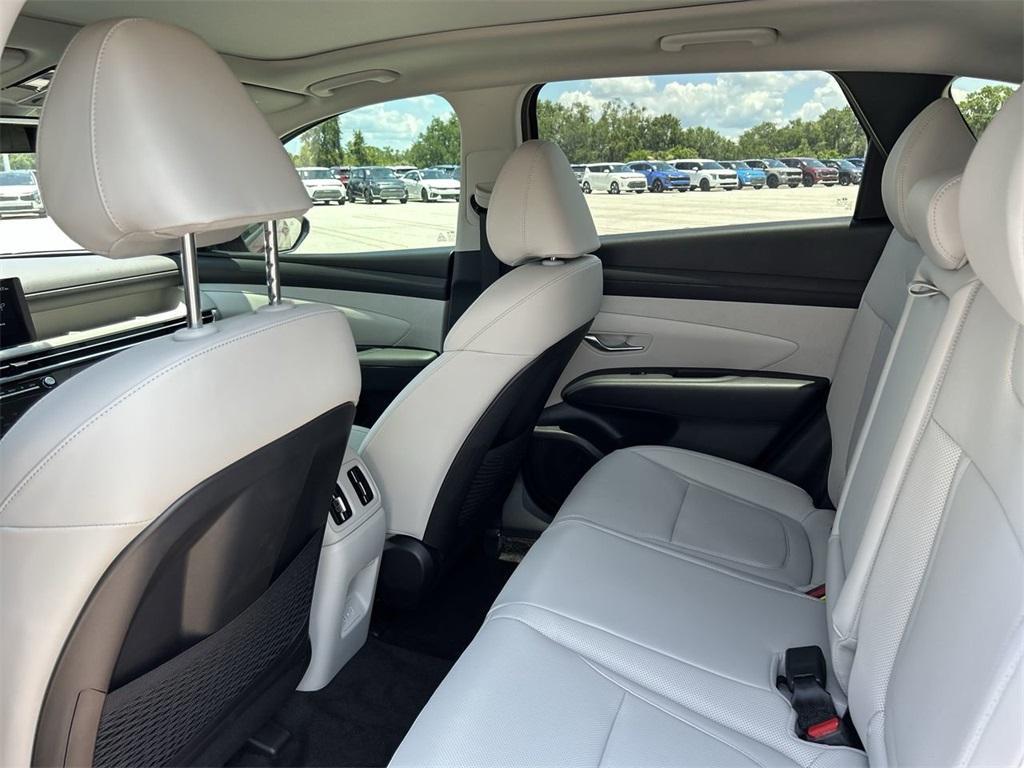 new 2025 Hyundai TUCSON Hybrid car, priced at $36,526
