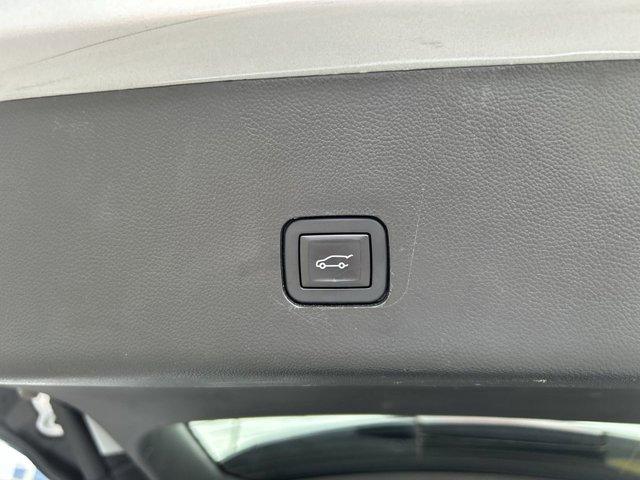 used 2018 Chevrolet Traverse car, priced at $18,290