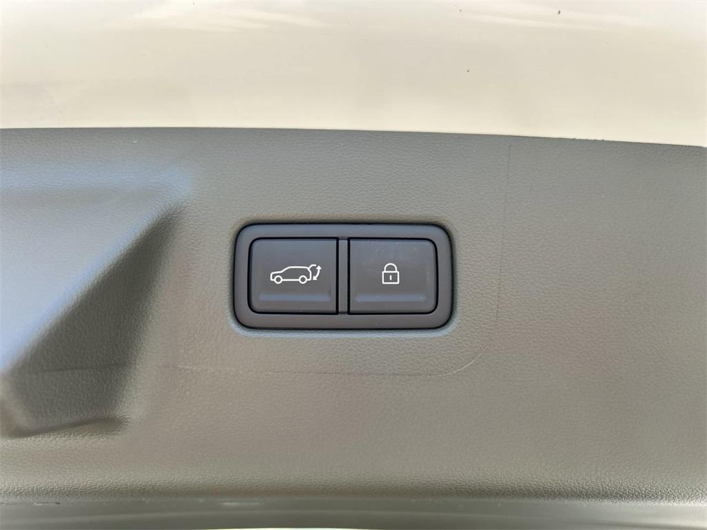 new 2025 Hyundai Santa Fe car, priced at $42,634
