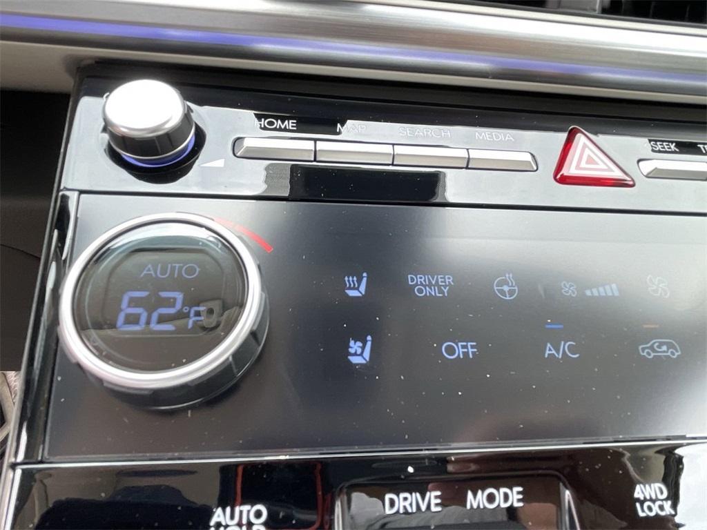 new 2025 Hyundai SANTA FE HEV car, priced at $48,934