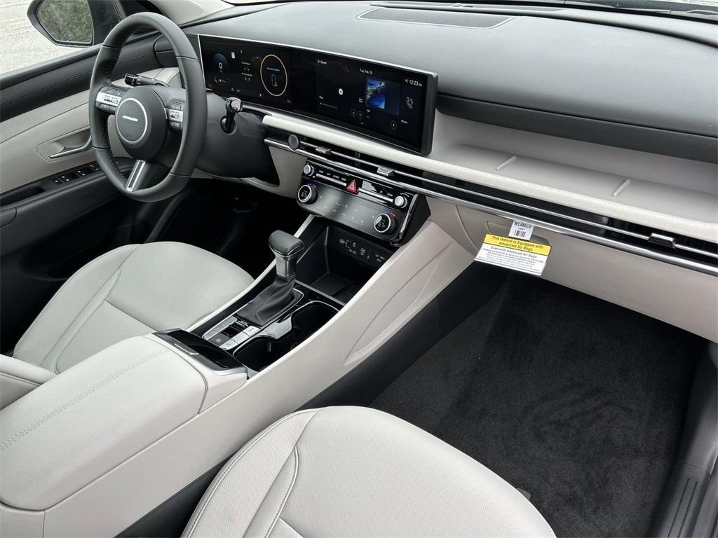 new 2025 Hyundai Tucson car, priced at $32,211
