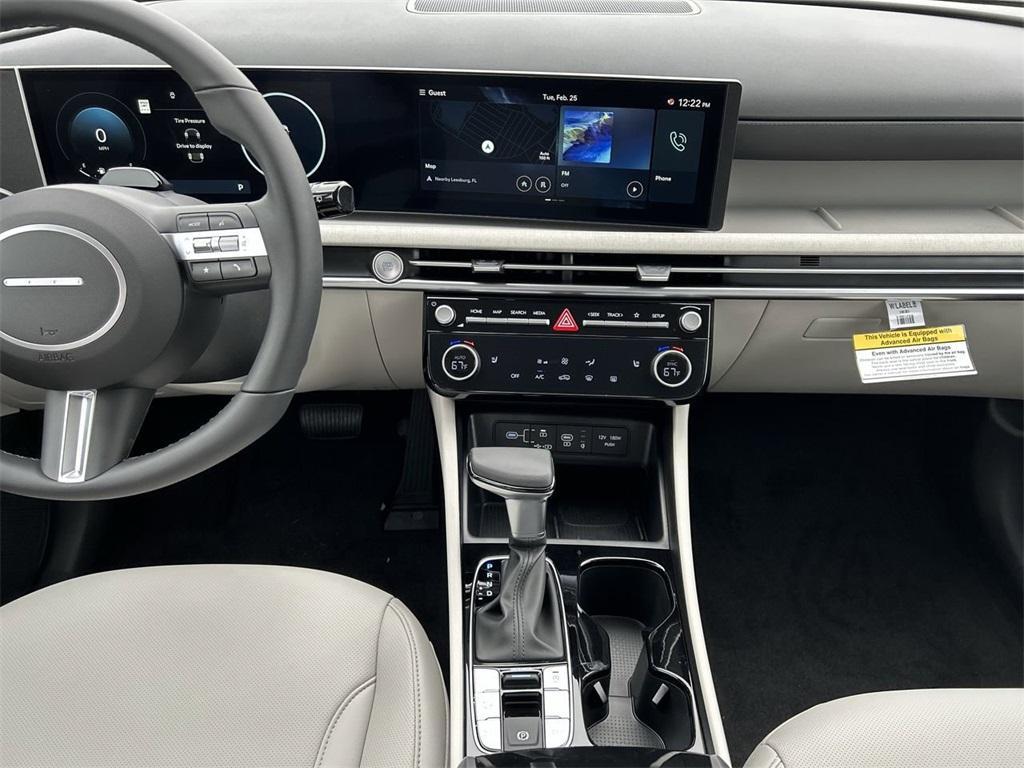 new 2025 Hyundai Tucson car, priced at $32,211