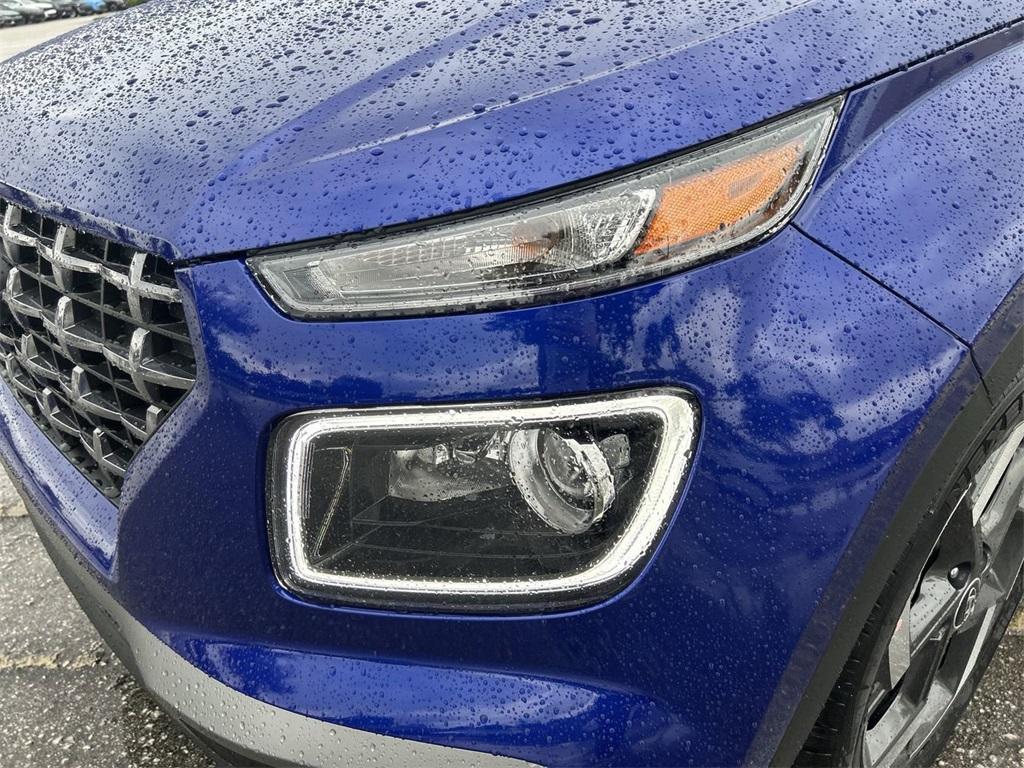 new 2025 Hyundai Venue car, priced at $24,279